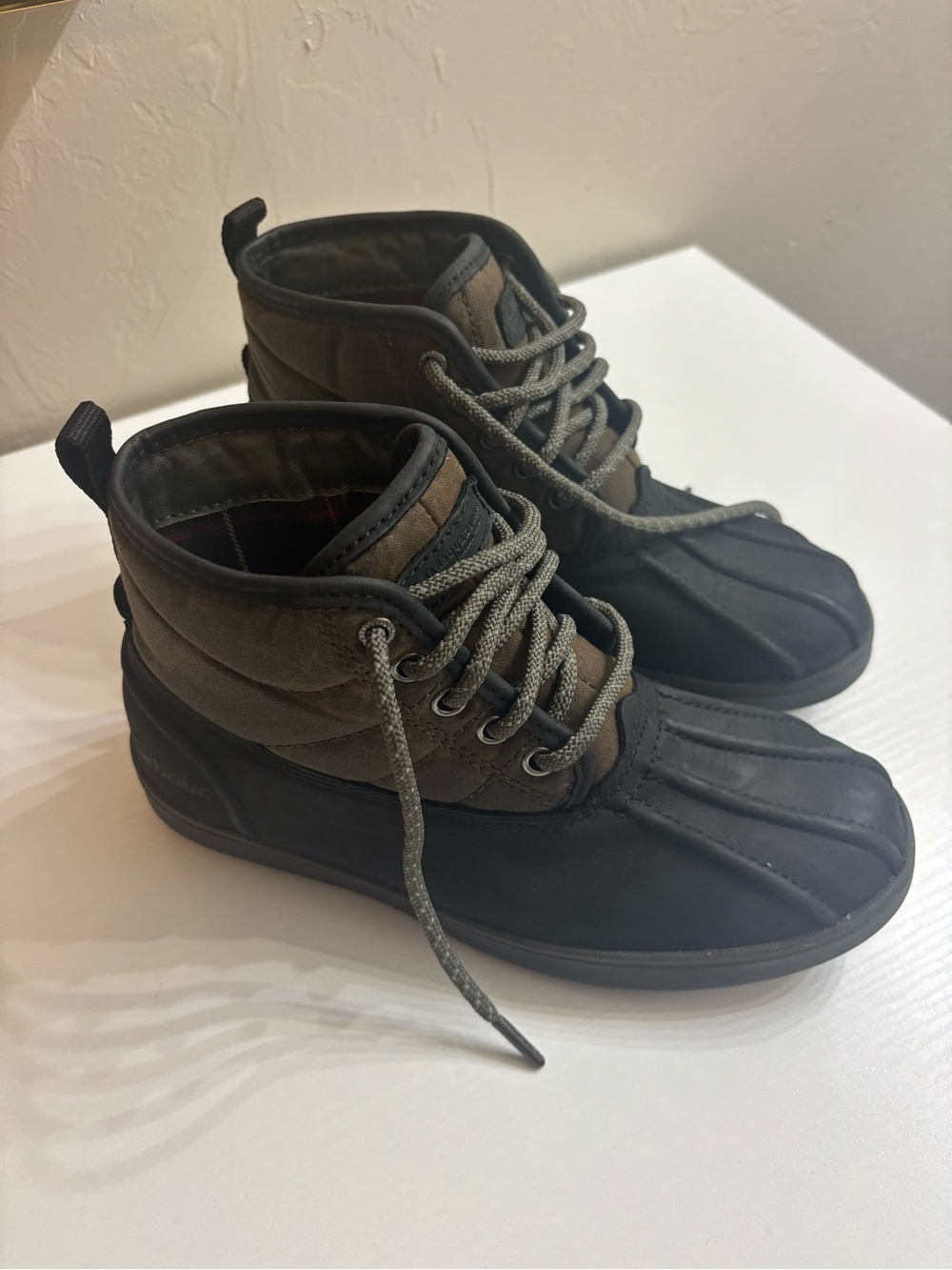 Barbour Olive Green Plaid-Lined Duck Boots Size 6